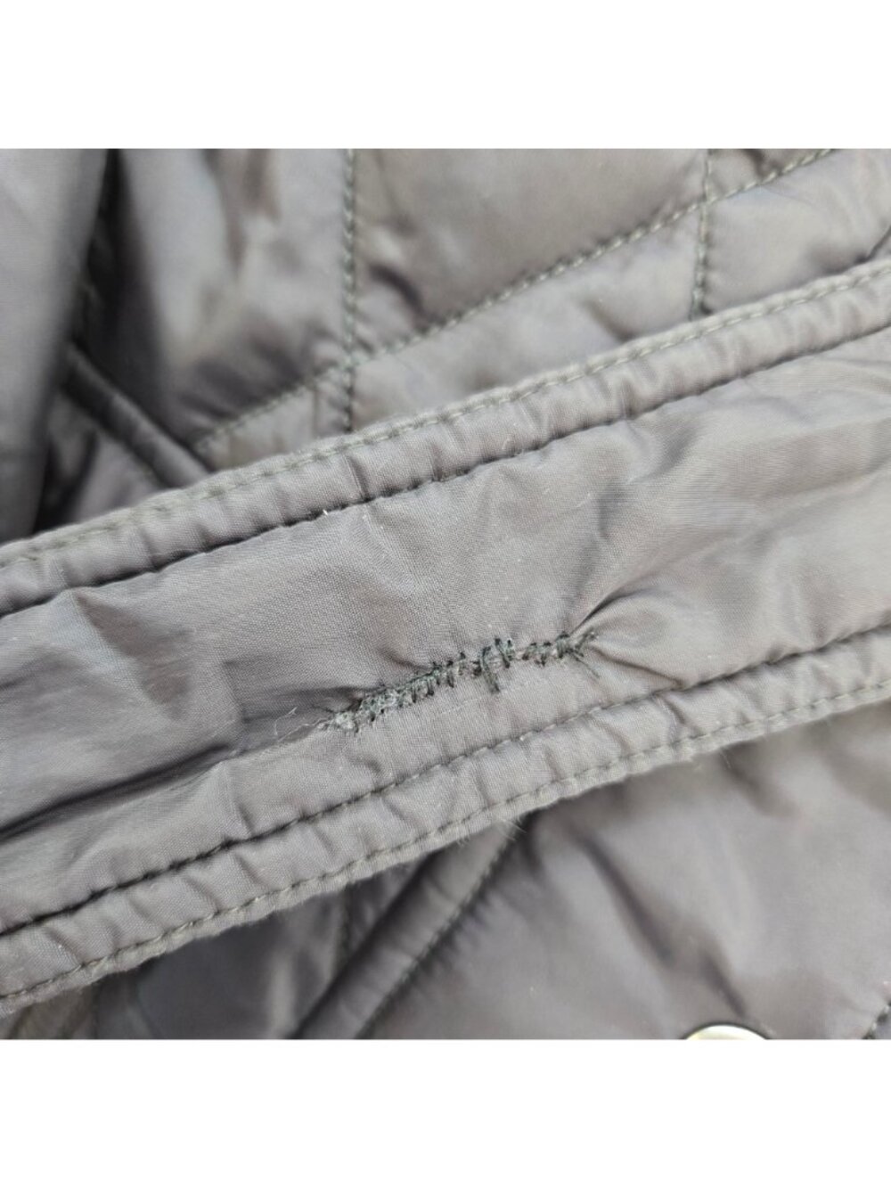Banana Republic Factory Quilted Belted Jacket Size Large - Picture 8 of 8